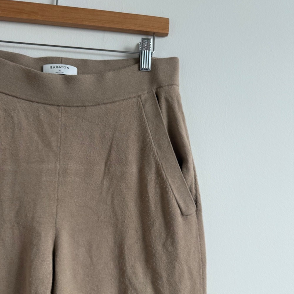 Aritzia Babaton Sweater‎ Knit Jogger Pant Size Medium in Tan - Picture 4 of 11